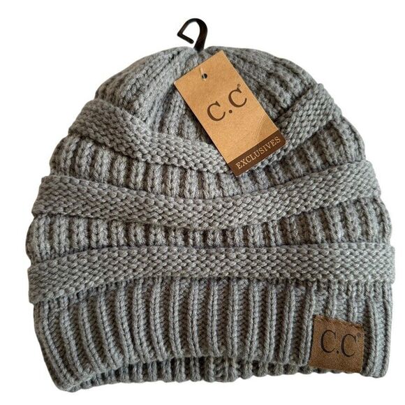 C.C Gray Beanie ~ Adult One Size Fits - Picture 1 of 2